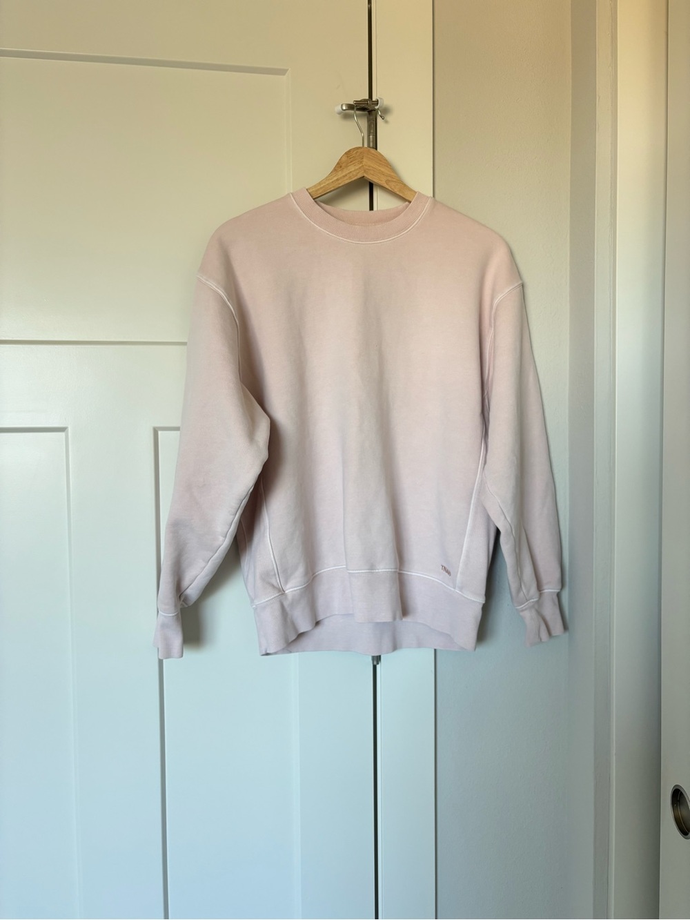 Light Pink TNA Cozy Sweatfleece Women's Crewneck Sweatshirt